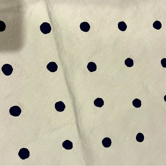 Kate Spade blue and white polka dot round tablecloth - Picture 4 of 4